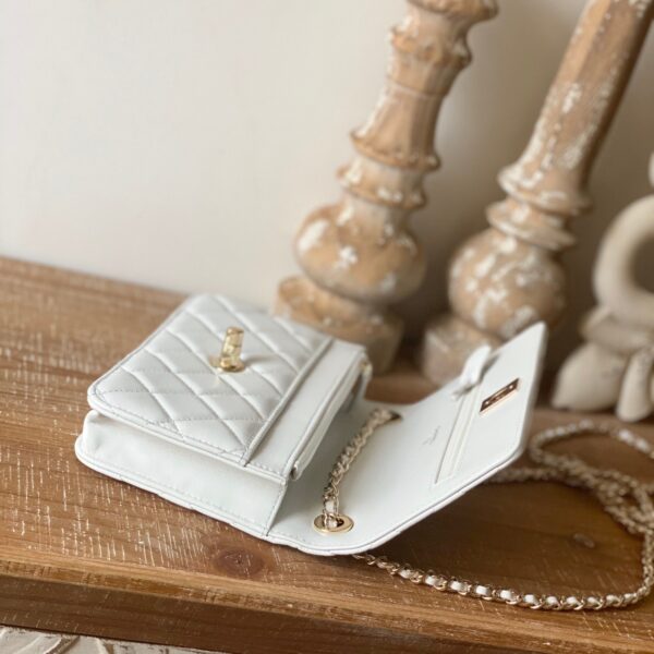 37fc41c9a345c71e83fd3fc643623b52.jpg 37fc41c9a345c71e83fd3fc643623b52.jpg