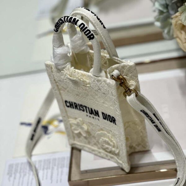 6533249a01646.jpg 6533249a01646.jpg