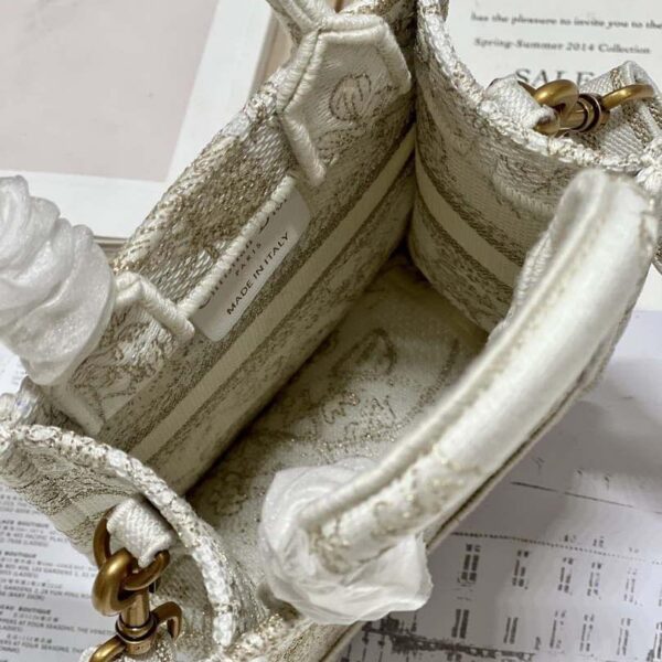 653324b405385.jpg 653324b405385.jpg