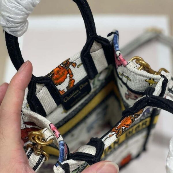 6533295da4a4e.jpg 6533295da4a4e.jpg