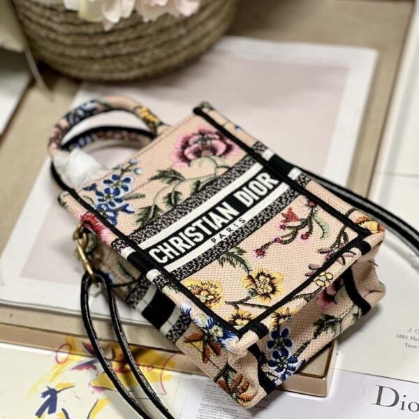 653329739fdbd.jpg 653329739fdbd.jpg