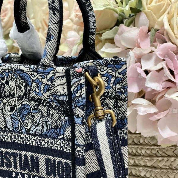 6533297b2da50.jpg 6533297b2da50.jpg