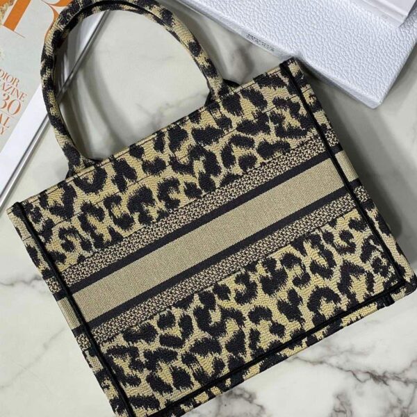 65332e0875ec6.jpg 65332e0875ec6.jpg