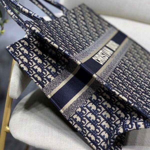 653338bb87ba9.jpg 653338bb87ba9.jpg