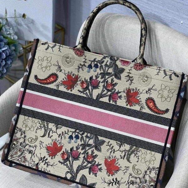 653338d7653de.jpg 653338d7653de.jpg