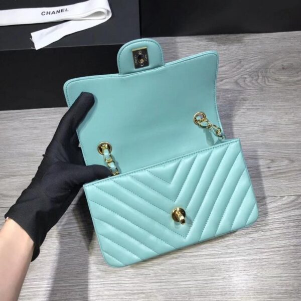 chanel-chevron-lambskin-20cm-classic-flap-bag-1116-6.jpg chanel-chevron-lambskin-20cm-classic-flap-bag-1116-6.jpg