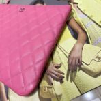 chanel-clutch-bag-86089-5.jpg