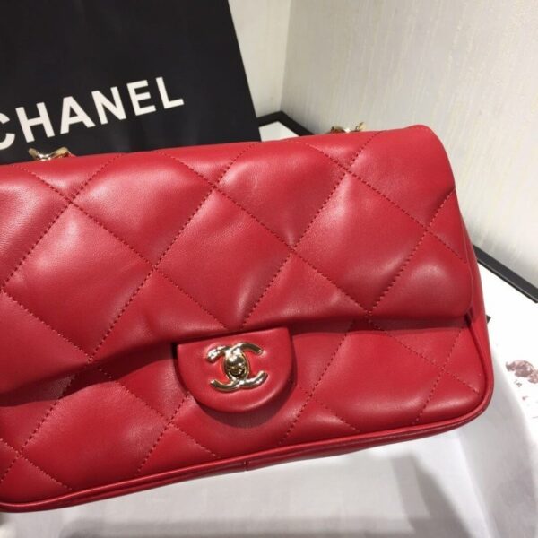 chanel-large-sac-à-papillon-avec-poignée-as1115-1.jpg chanel-large-flap-bag-with-handle-as1115-1.jpg