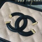 chanel-quilted-caviar-small-vanity-case-a93342-4.jpg
