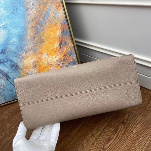 m45494-5.jpg m45494-5.jpg