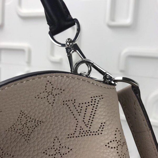 m50032-3.jpg m50032-3.jpg