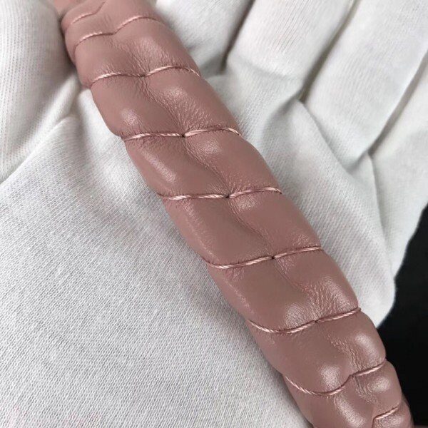 m51219-4.jpg m51219-4.jpg