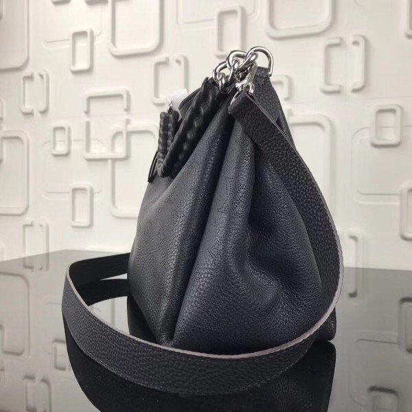 m51223-2.jpg m51223-2.jpg