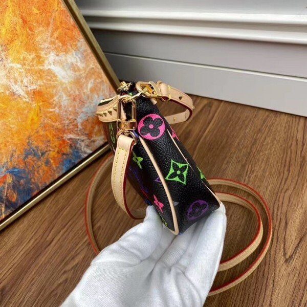 m92648-3.jpg m92648-3.jpg