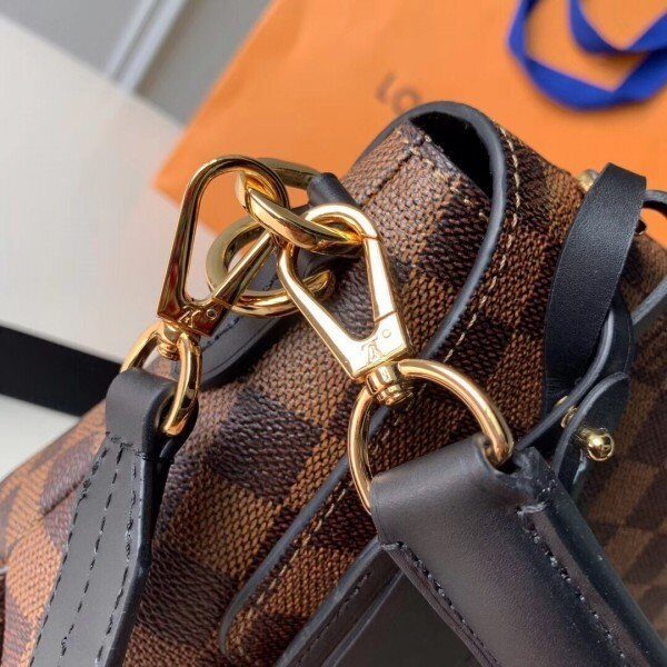 n40177-4.jpg n40177-4.jpg