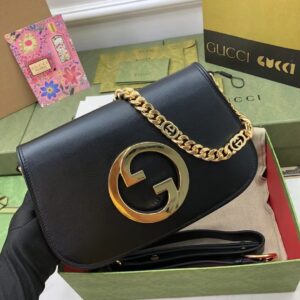 GUCCI BLONDIE SHOULDER BAG Style ‎699268 UXX0G 1000