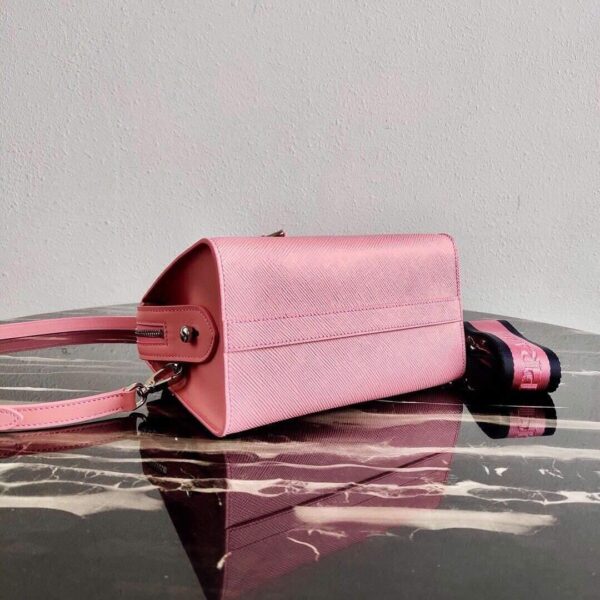 65324e2f68e26.jpg 65324e2f68e26.jpg