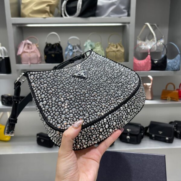 65324eb16b3cb.jpg 65324eb16b3cb.jpg