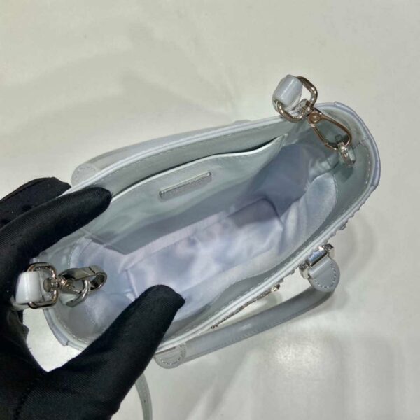 6532512cc17ed.jpg 6532512cc17ed.jpg