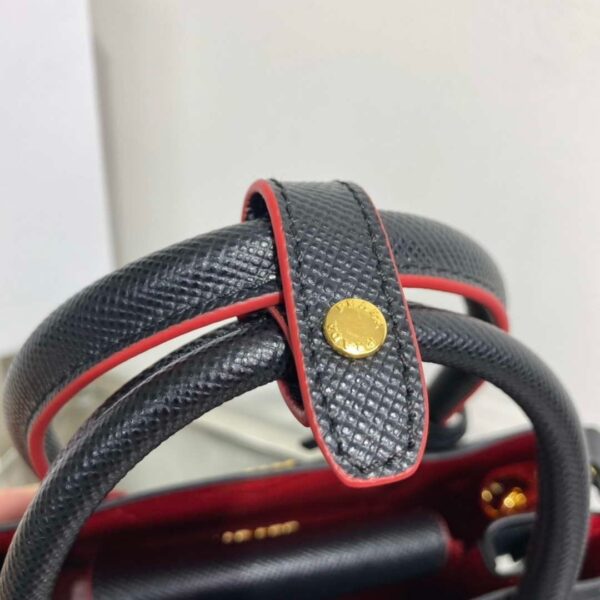 653252770ce62.jpg 653252770ce62.jpg