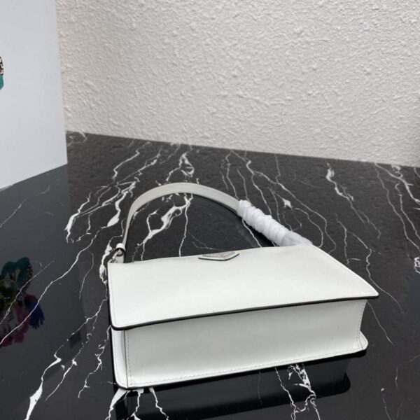 653252b5a1848.jpg 653252b5a1848.jpg