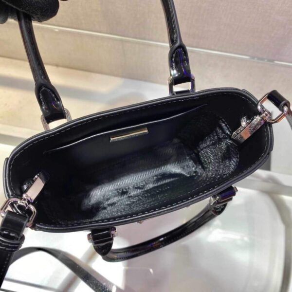 653252d360ba8.jpg 653252d360ba8.jpg