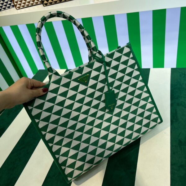 65325333ccafd.jpg 65325333ccafd.jpg