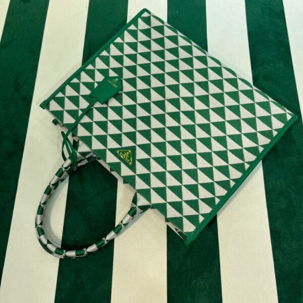 65325334df868.jpg 65325334df868.jpg