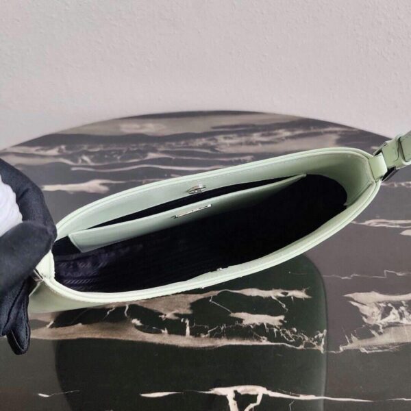 653255db62e45.jpg 653255db62e45.jpg