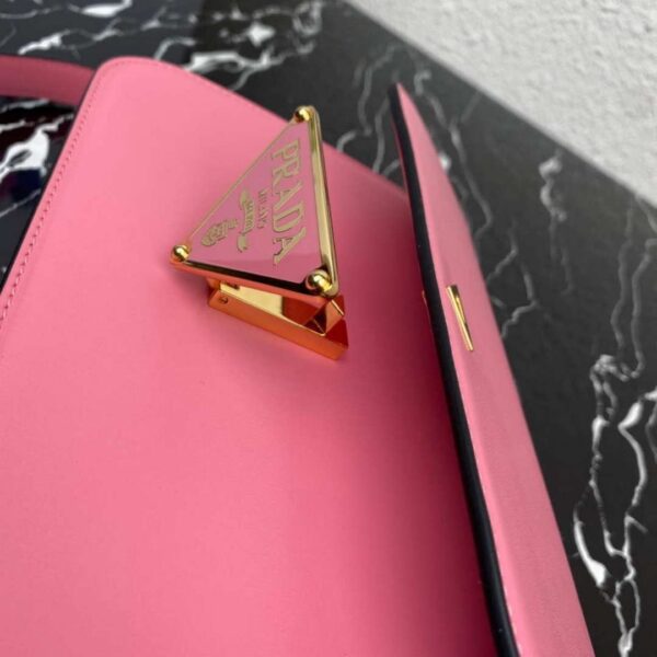 653259e6bba02.jpg 653259e6bba02.jpg